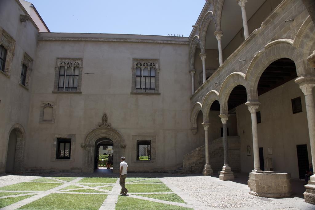 Daysin Apartment Palermo Exterior photo